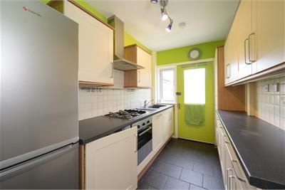 16 Stewart Crescent, Currie, EH14 5SE - image 5
