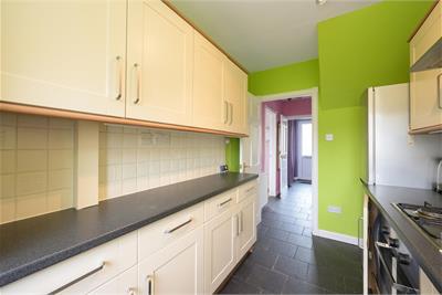 16 Stewart Crescent, Currie, EH14 5SE - image 6