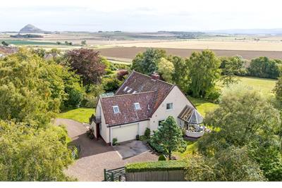 Chapelhill House, Dirleton, North Berwick, EH39 5HG - image 2