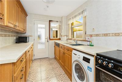 45 Mayburn Avenue, Loanhead, EH20 9EY - image 6