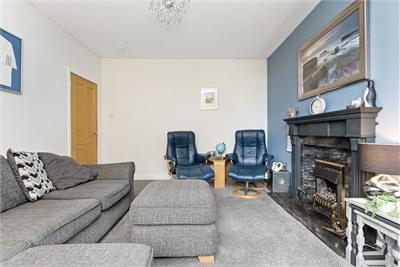 33 Silverknowes Place, Edinburgh, EH4 5LR - image 3
