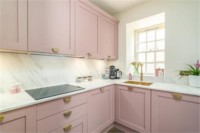 Flat 9, Spread Eagle House, Bridge Street, Kelso, TD5 7JD - image 10