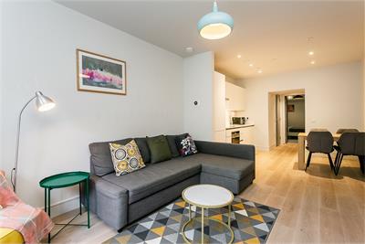 Flat 7, 1 Donaldson Drive, Edinburgh, EH12 5FA - image 3