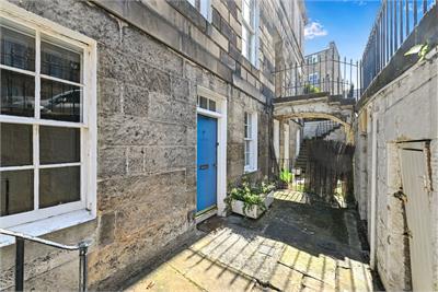 7C Hart Street, Edinburgh, EH1 3RN - image 5