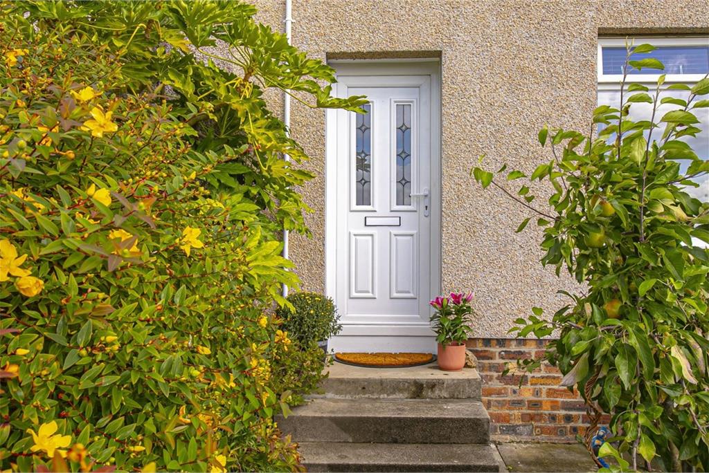 78 Kilmundy Drive, Burntisland, KY3 0JR - image 2