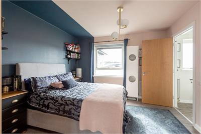 Flat 9, 5B West Pilton Terrace, Edinburgh EH4 4GY - image 7