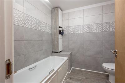 Flat 9, 5B West Pilton Terrace, Edinburgh EH4 4GY - image 9