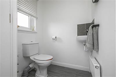 24 Peasehill Fauld, Rosyth, KY11 2DQ - image 8