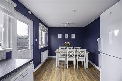 24 Peasehill Fauld, Rosyth, KY11 2DQ - image 10