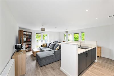 7 (flat 4), Goldcrest Place, Cammo, Edinburgh, EH4 8GQ - image 7