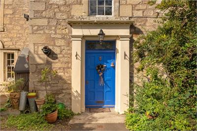 The Hawthorns, 12 Currie Street, Duns, TD11 3DL - image 2