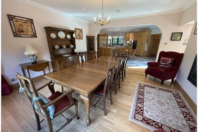Red Rose, Maxwelltown Station, Dumfries, DG2 9RH - image 12