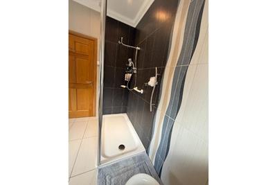 Red Rose, Maxwelltown Station, Dumfries, DG2 9RH - image 21