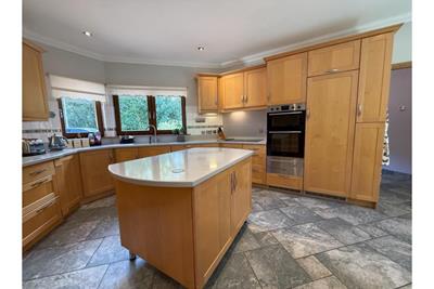 Red Rose, Maxwelltown Station, Dumfries, DG2 9RH - image 6