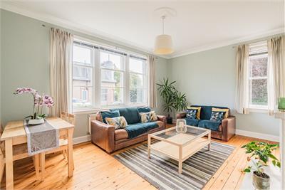 8 Station Road, Edinburgh, EH12 7AB - image 2