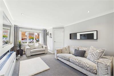 8 Poplar Park, Port Seton, EH32 0TD - image 2