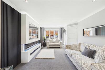 8 Poplar Park, Port Seton, EH32 0TD - image 3