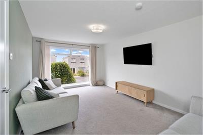 34 Craigmount Bank, Craigmount, Edinburgh, EH4 8HH - image 3