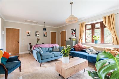 Dryburn Cottage, Deanfoot Road, West Linton, EH46 7AU - image 8