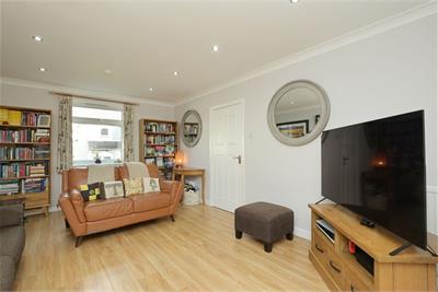 15 Bonaly Brae, Edinburgh, EH13 0QF - image 2