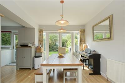 15 Bonaly Brae, Edinburgh, EH13 0QF - image 13