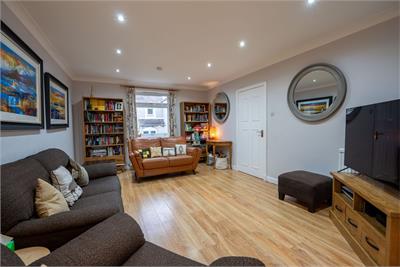 15 Bonaly Brae, Edinburgh, EH13 0QF - image 3