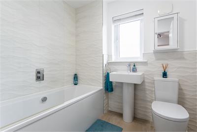 2 Torrance Place, Edinburgh, EH17 8ER - image 21