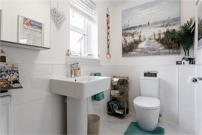 2 Torrance Place, Edinburgh, EH17 8ER - image 25