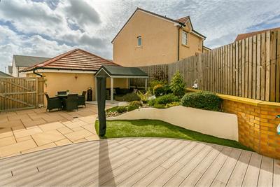 2 Torrance Place, Edinburgh, EH17 8ER - image 32
