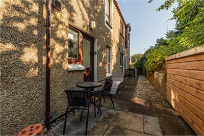29 Larchfield Neuk, Balerno, EH14 7NL - image 16