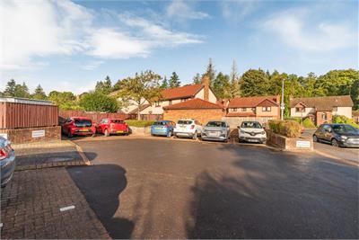29 Larchfield Neuk, Balerno, EH14 7NL - image 21