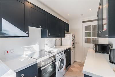 29 Larchfield Neuk, Balerno, EH14 7NL - image 8