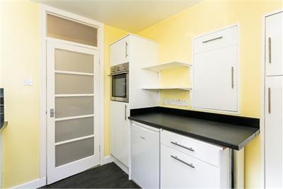 10/6 Falcon Road West, Edinburgh, EH10 4AQ - image 8