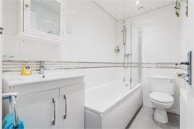 83 Gogarloch Syke, Edinburgh, EH12 9JD - image 19