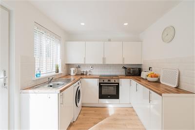 83 Gogarloch Syke, Edinburgh, EH12 9JD - image 3