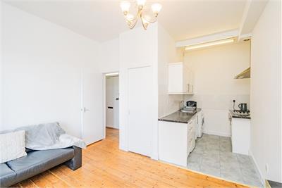 5/11 Orwell Terrace, Dalry, Edinburgh, EH11 2DU - image 3