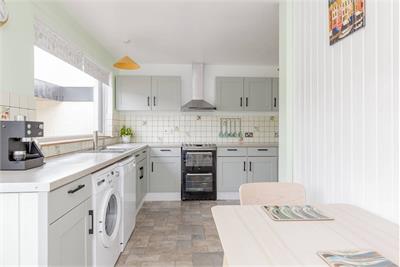 2 Macnair Avenue, North Berwick, East Lothian, EH39 4QY - image 8