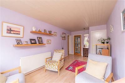 16 Muir Wood Grove, Currie, EH14 5HA - image 13