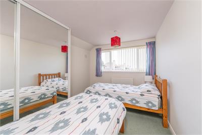 16 Muir Wood Grove, Currie, EH14 5HA - image 24