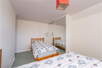 16 Muir Wood Grove, Currie, EH14 5HA - image 25