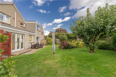 16 Muir Wood Grove, Currie, EH14 5HA - image 30