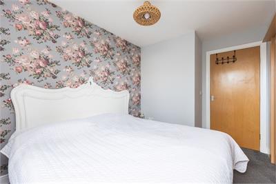 22/2 Ferry Gait Crescent, Edinburgh, EH4 4GR - image 8