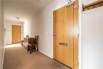 50/25 Baberton Avenue, Edinburgh, EH14 5DU - image 11