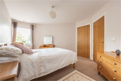 50/25 Baberton Avenue, Edinburgh, EH14 5DU - image 5
