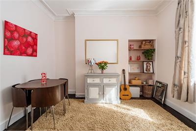8/5 Horne Terrace, Edinburgh, EH11 1JL - image 4