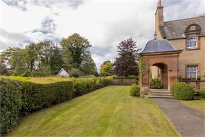 52/4 Spylaw Bank Road, Edinburgh, EH13 0JE - image 20