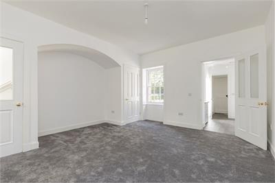 52/4 Spylaw Bank Road, Edinburgh, EH13 0JE - image 5