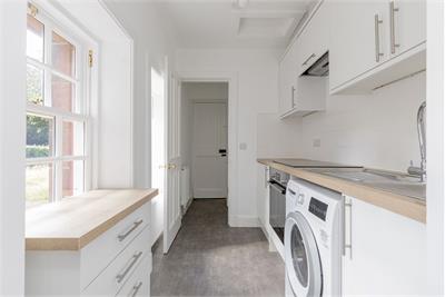 52/4 Spylaw Bank Road, Edinburgh, EH13 0JE - image 7