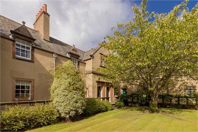 52/4 Spylaw Bank Road, Edinburgh, EH13 0JE - image 1