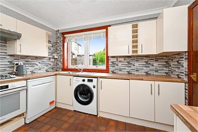 2 Glen View, Penicuik, EH26 0AY - image 4